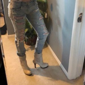 Destroyed medium washed jeans.